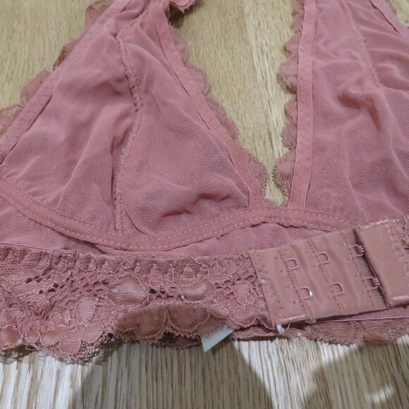 INTIMATELY FREE PEOPLE Galloon Pink Lace Halter Bralette Bra Boho - Size S - Picture 8 of 9